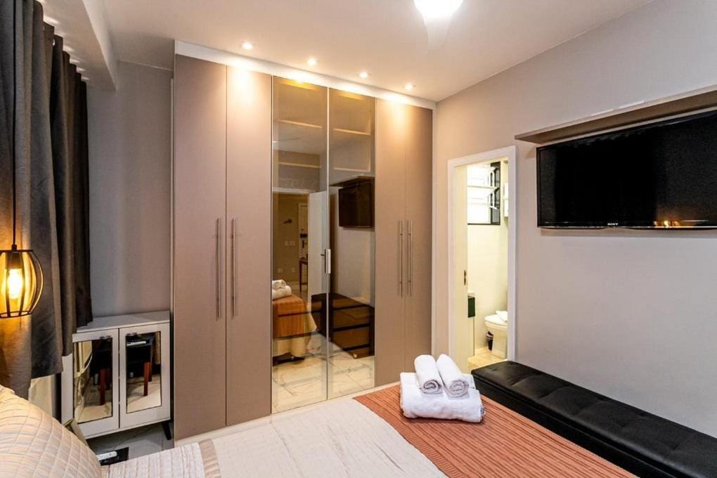 Apartamento Moderno Na Quadra Da De Copacabana